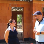 A nyugdíjas évek valódi kihívást jelentenek Európában, különösen, ha minőségi életre vágysz megfizethető áron. A szegediek megtalálták a megoldást! Mutatjuk a Sziget Lakóparkot! (videó)